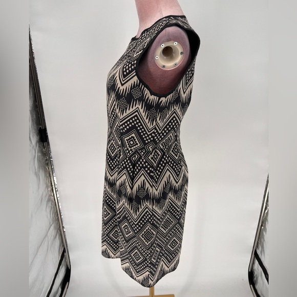 EUC J. Crew Diamond Ikat Pattern Dress - Picture 7 of 11